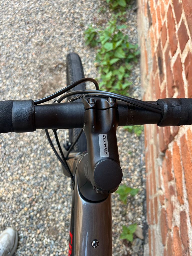 Used Specialized Diverge Base Carbon 2021 2021 Road & Gravel, Nero — image 4 of 4