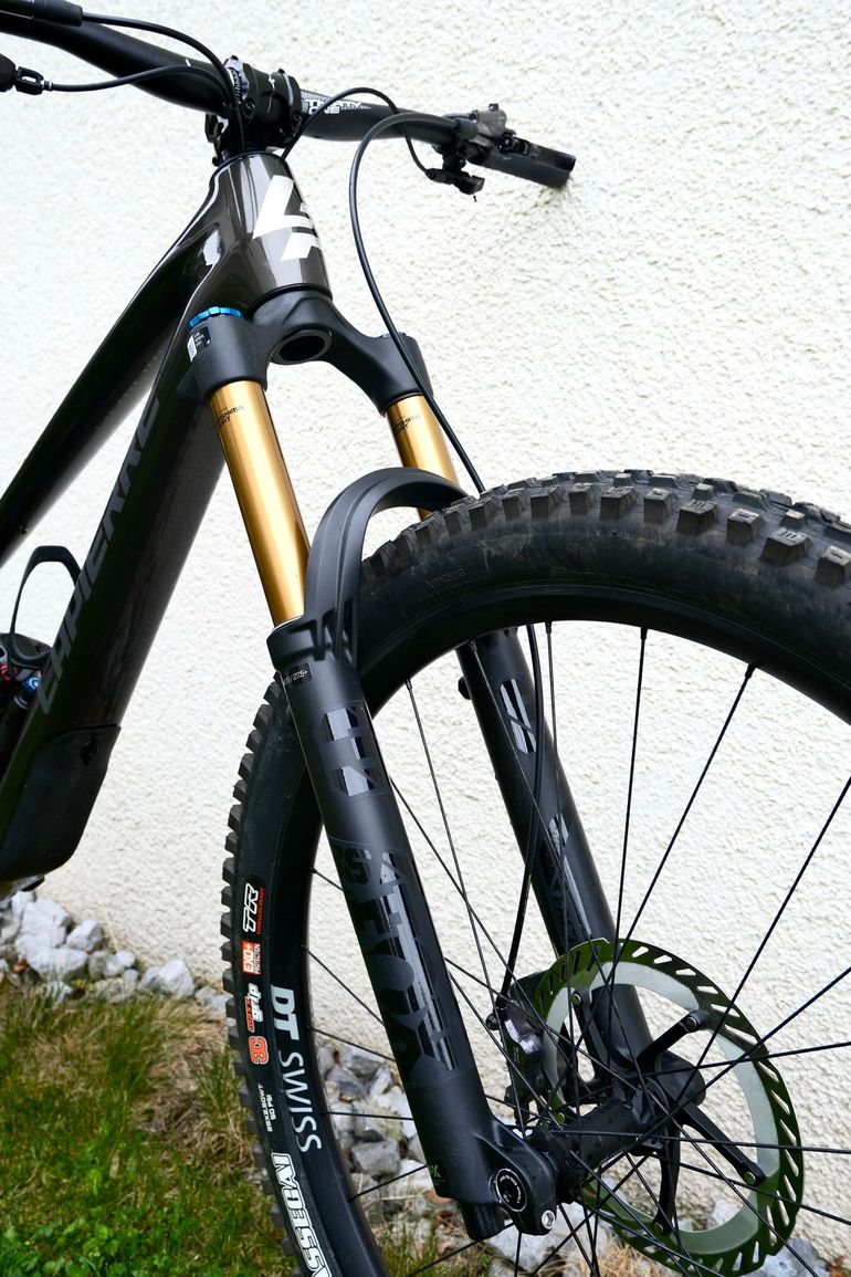 Used Lapierre Zesty CF 8.9 2025 2025 Mountainbike, Black — image 3 of 11