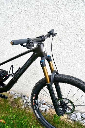 Used Lapierre Zesty CF 8.9 2025 2025 Mountainbike, Black — image 2 of 11