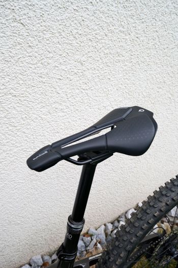 Used Lapierre Zesty CF 8.9 2025 2025 Mountainbike, Black — image 8 of 11