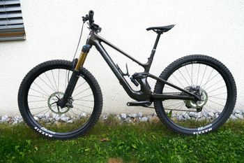 Used Lapierre Zesty CF 8.9 2025 2025 Mountainbike, Black — image 6 of 11