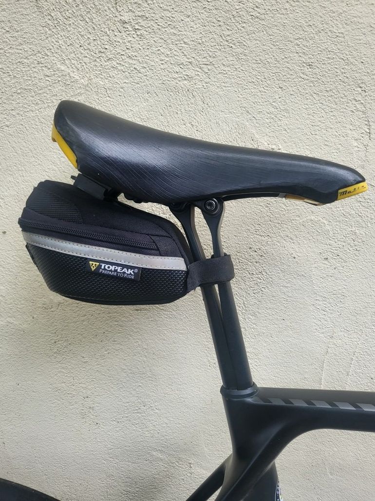 Used Canyon Endurace CF SL Disc 8.0 Aero Di2 2021 2021 Road & Gravel — image 3 of 9