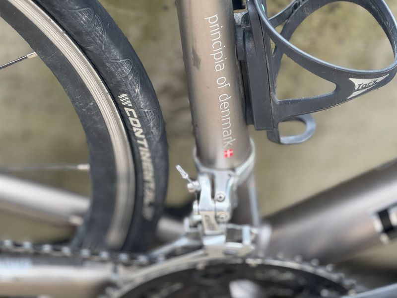 Used Principia Custom Campagnolo Centaur 2011 Road & Gravel, Light Gray — image 6 of 17