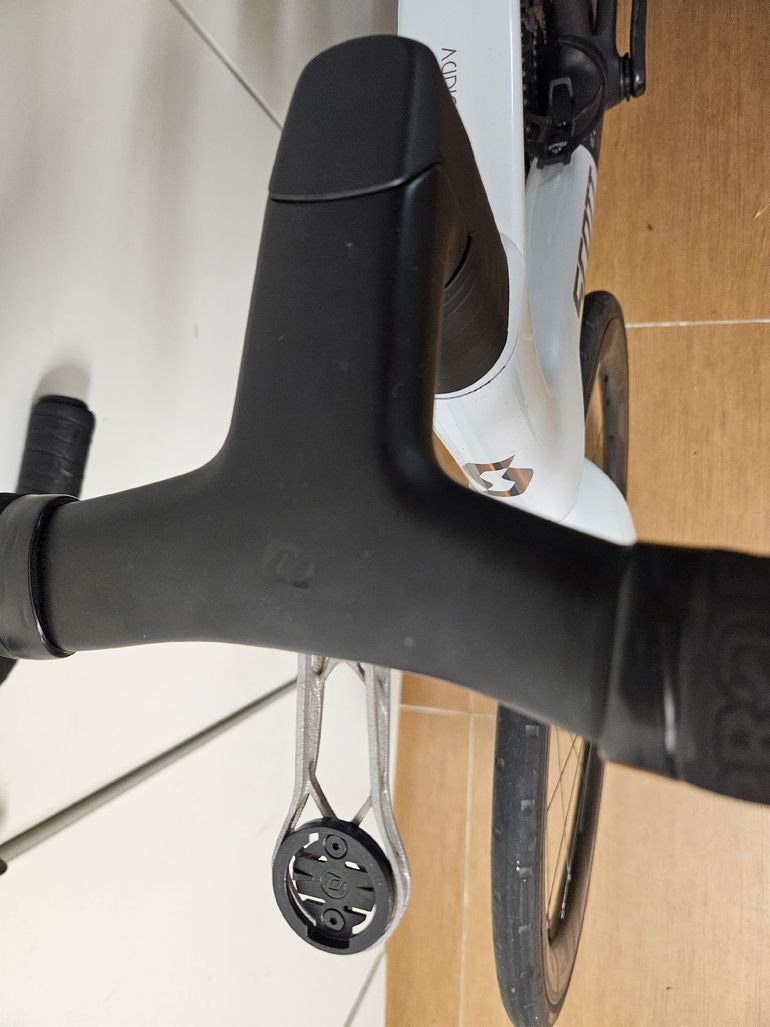 Used Scott Addict RC SRAM Red eTap AXS 2025 Road & Gravel, White — image 7 of 8
