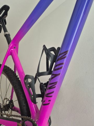 Used Canyon Exceed CF 6 2023 2023 Mountainbike, Purple, 29 — image 6 of 8