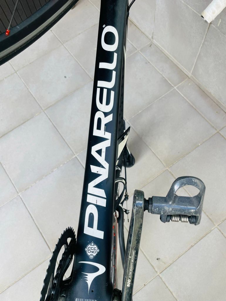 Used Pinarello FP Quattro Easy-Fit Force / Rival Bike 2013 2013 Road & Gravel, Negro — image 7 of 8