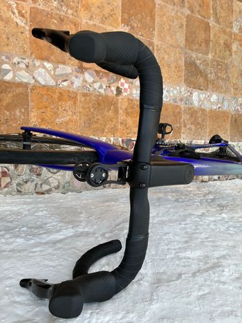 Used Giant Propel Advanced 1 2024 2024 Road & Gravel, Blue — image 5 of 5