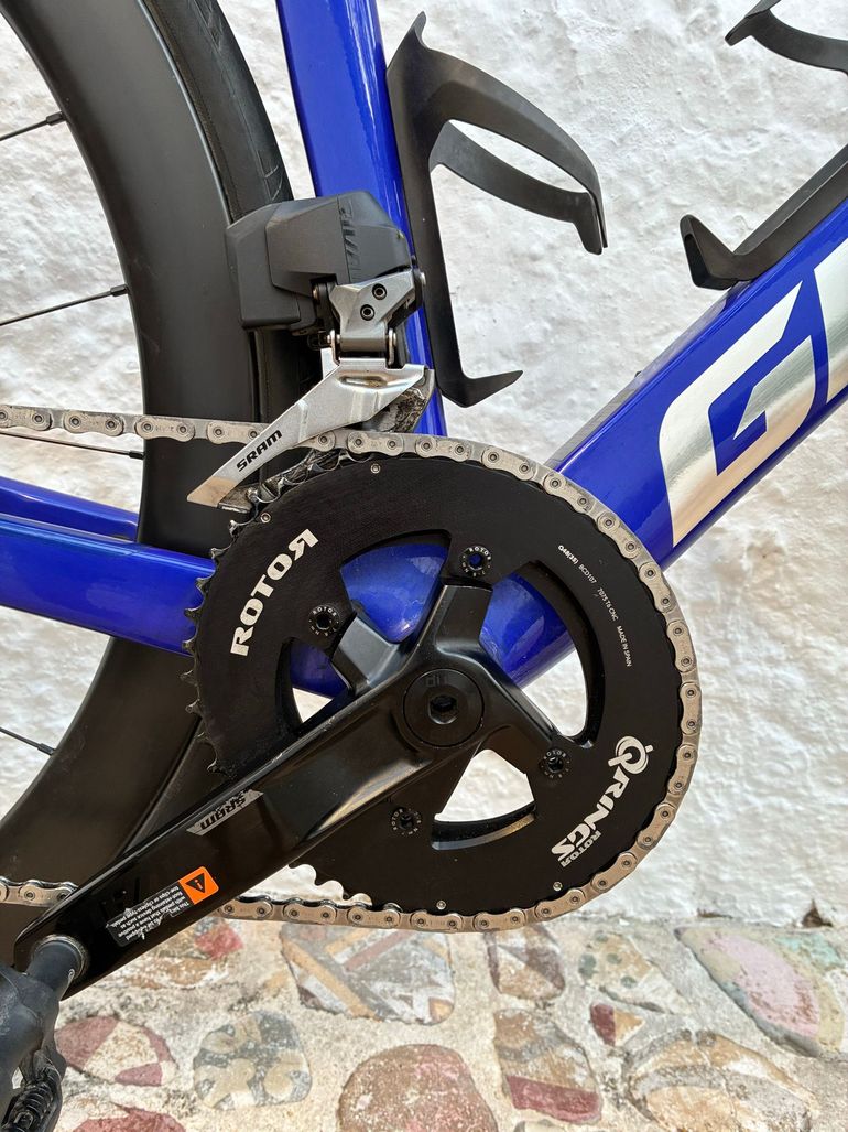 Used Giant Propel Advanced 1 2024 2024 Road & Gravel, Blue — image 4 of 5