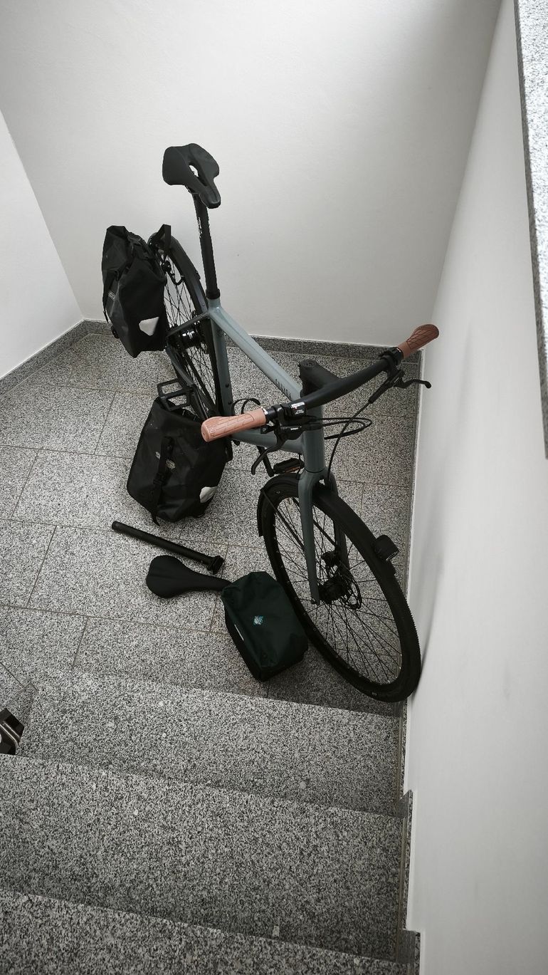 Used Canyon Commuter 6.0 2020 2020 Urban, Light Gray — image 4 of 12