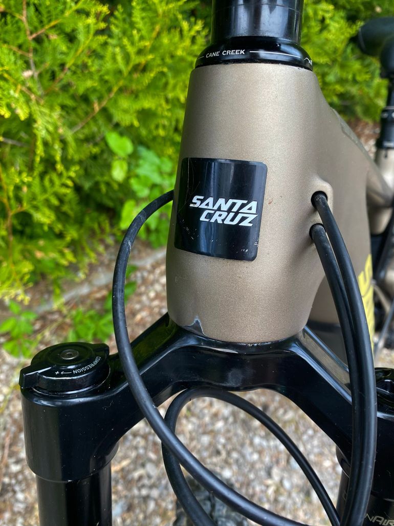 Used Santa Cruz 5010 R / Carbon C 2023 2023 Mountainbike — image 8 of 8