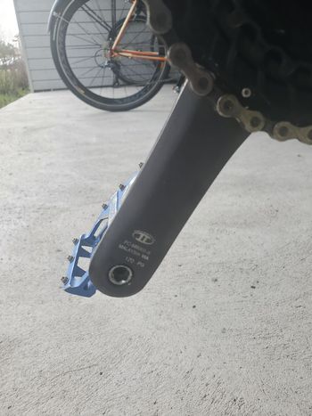 Used GT Helion Elite GTw 2017 2017 Mountainbike, Azul — image 8 of 9