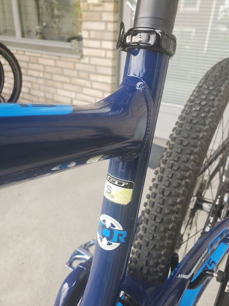 Used GT Helion Elite GTw 2017 2017 Mountainbike, Azul — image 4 of 9