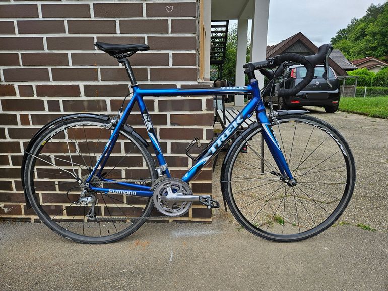 Used Trek 1500 2006 2006 Road & Gravel — image 1 of 3