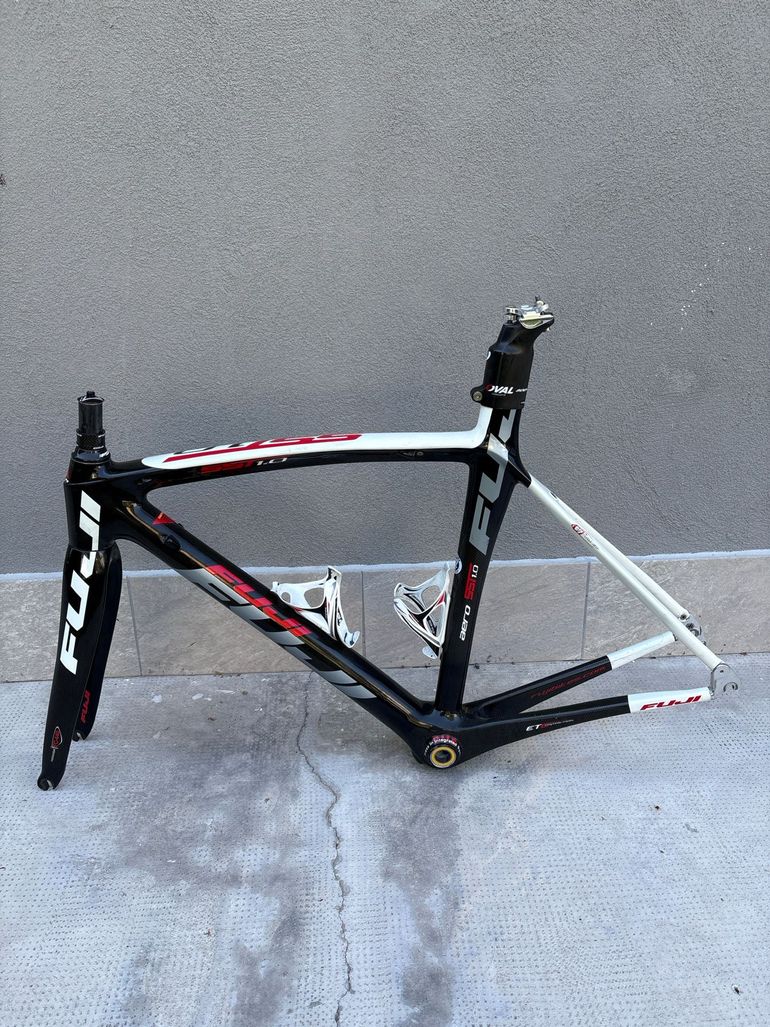 Used Fuji SST 1.0 2011 Frameset 2011 Road & Gravel, Black — image 1 of 4