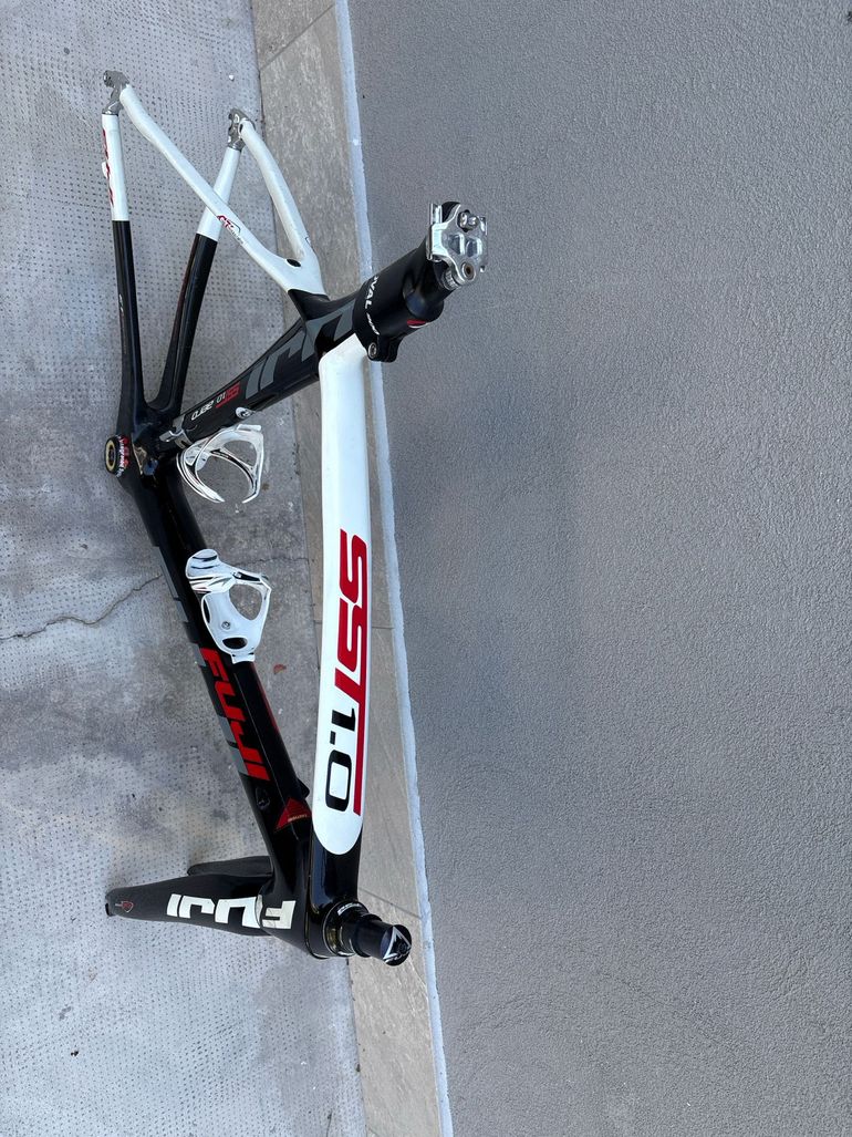 Used Fuji SST 1.0 2011 Frameset 2011 Road & Gravel, Black — image 3 of 4