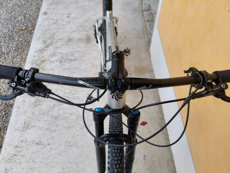 Used Lee Cougan Lee Cougan Rampage 2023 Mountainbike, Light Gray — image 14 of 17