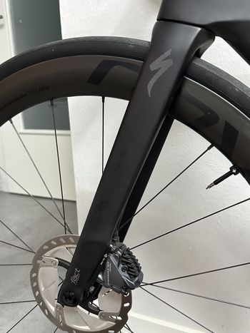 Used Specialized Venge Pro 2019 2019 Road & Gravel — image 4 of 9