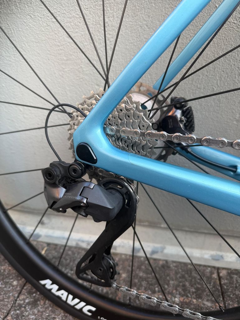 Used Colnago V4 Shimano Ultegra Di2 2025 2025 Road & Gravel, Blue — image 2 of 9