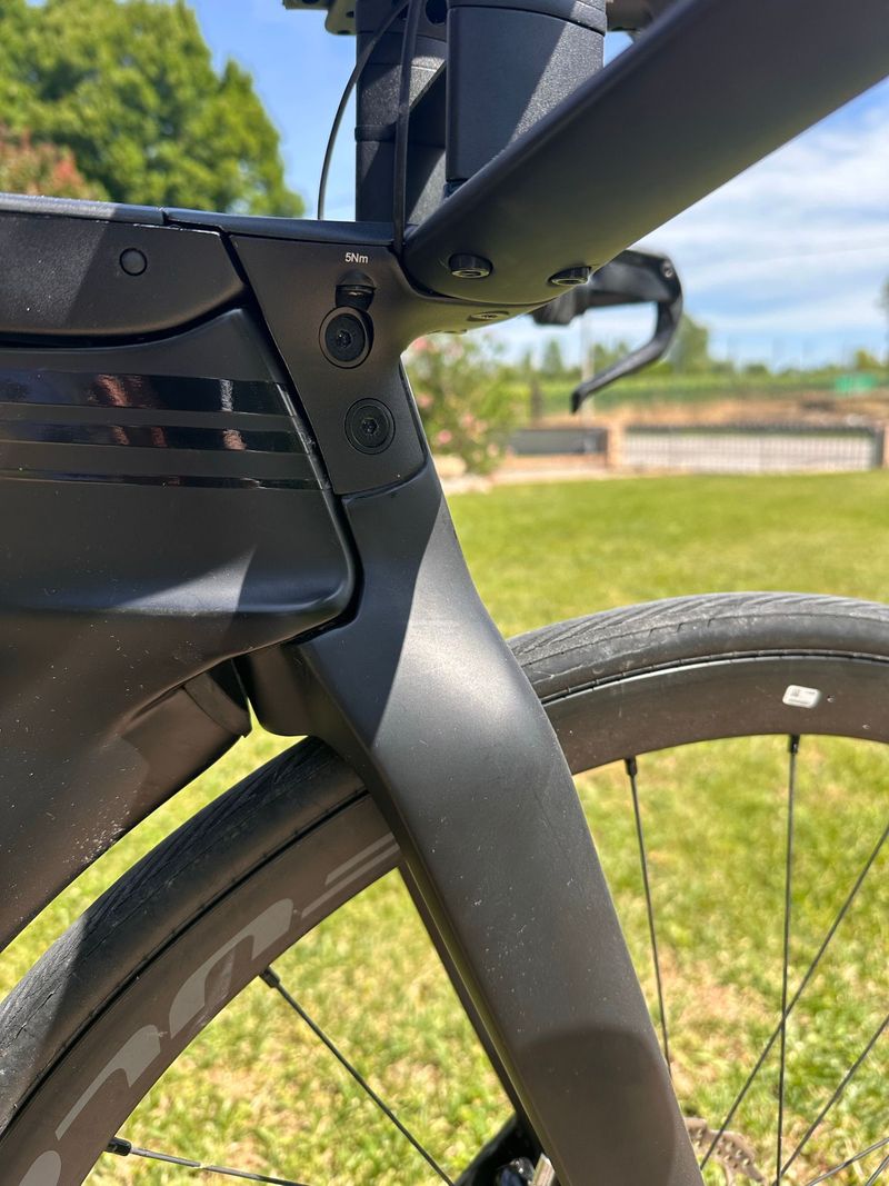 Used BMC Timemachine 01 DISC ONE 2022 2022 Road & Gravel, Black — image 6 of 7