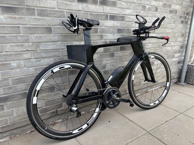 Used Giant Trinity Advanced Pro 1 2016 2016 Road & Gravel — image 2 of 10
