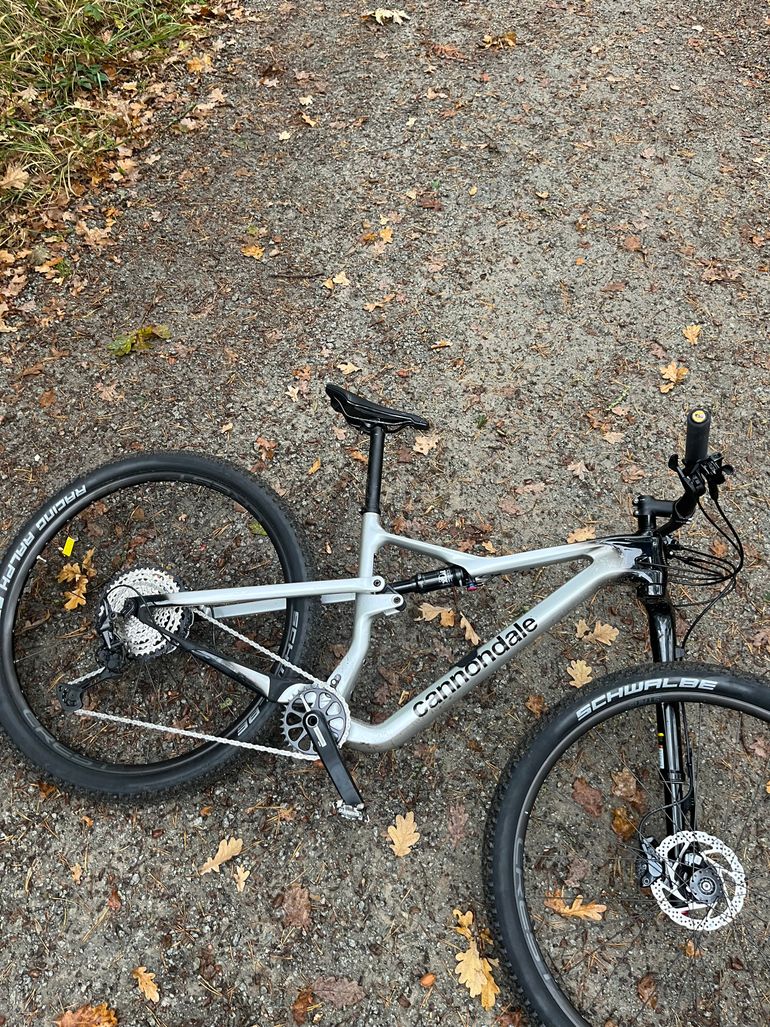 Used Cannondale Scalpel Carbon 3 2023 2023 Mountainbike, Light Gray, 29 — image 2 of 5