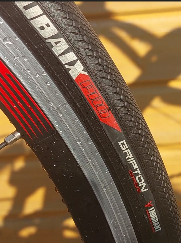Used Specialized Specialized Roubaix SL2 Comp (2010) 2010 Road & Gravel, Blanco — image 8 of 10