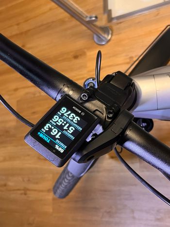 Used CUBE Kathmandu Shimano Deore XT 2022 Urban, Gris claro — image 4 of 8