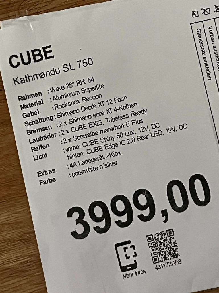 Used CUBE Kathmandu Shimano Deore XT 2022 Urban, Gris claro — image 7 of 8
