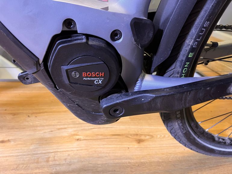 Used CUBE Kathmandu Shimano Deore XT 2022 Urban, Gris claro — image 3 of 8