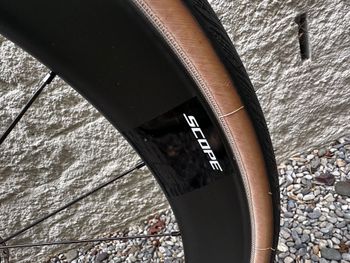 Used Factor Ostro SRAM Force eTap AXS 2025 Road & Gravel — image 5 of 9