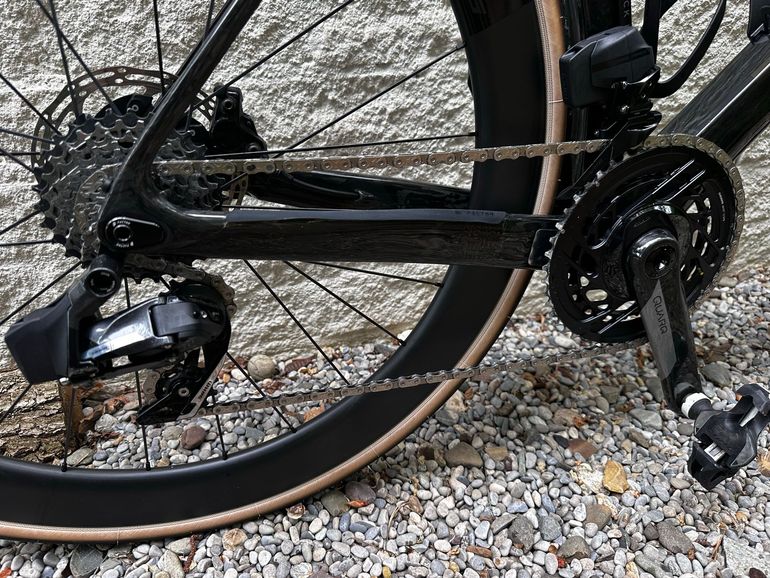 Used Factor Ostro SRAM Force eTap AXS 2025 Road & Gravel — image 3 of 9