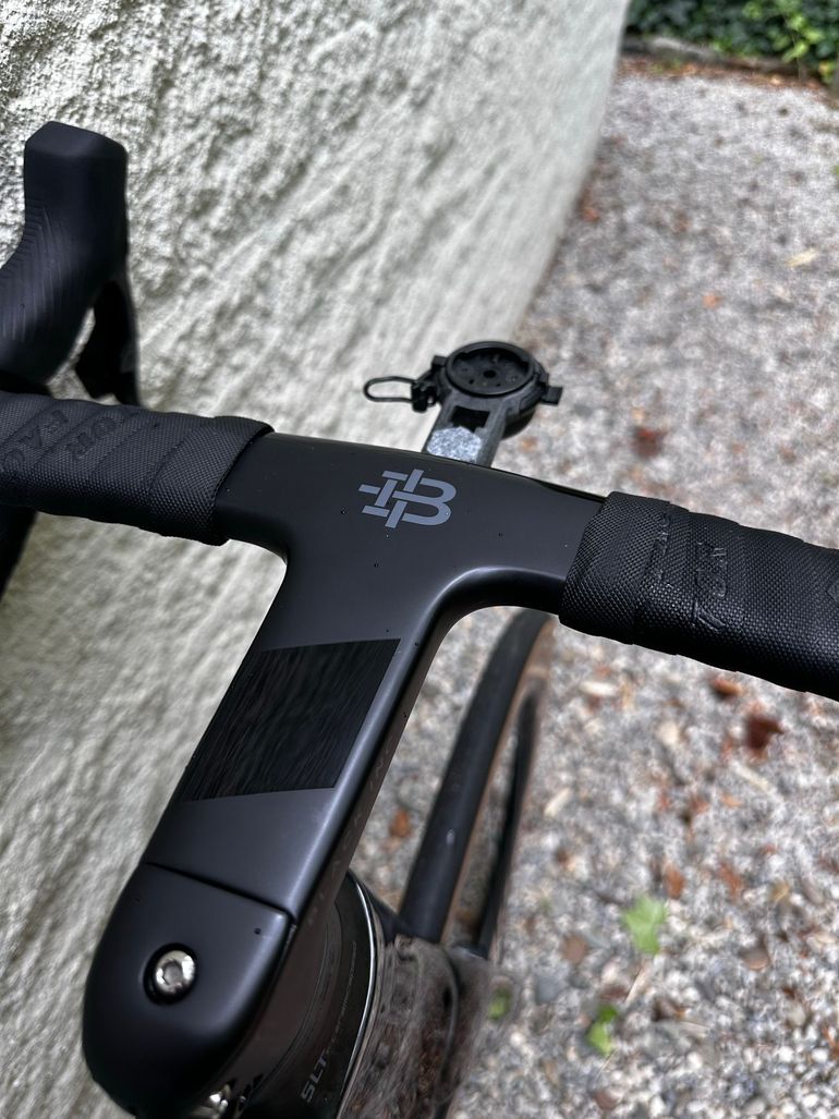 Used Factor Ostro SRAM Force eTap AXS 2025 Road & Gravel — image 7 of 9