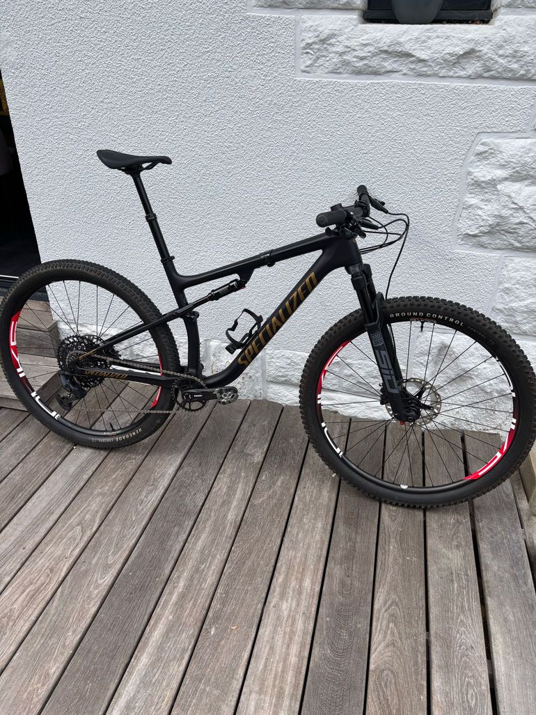 Used Specialized Epic Comp 2023 2023 Mountainbike, Black, 29 — image 1 of 8