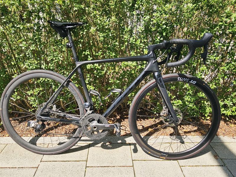 Used Scott Ultimate 2018 2018 Road & Gravel, Black — image 1 of 6