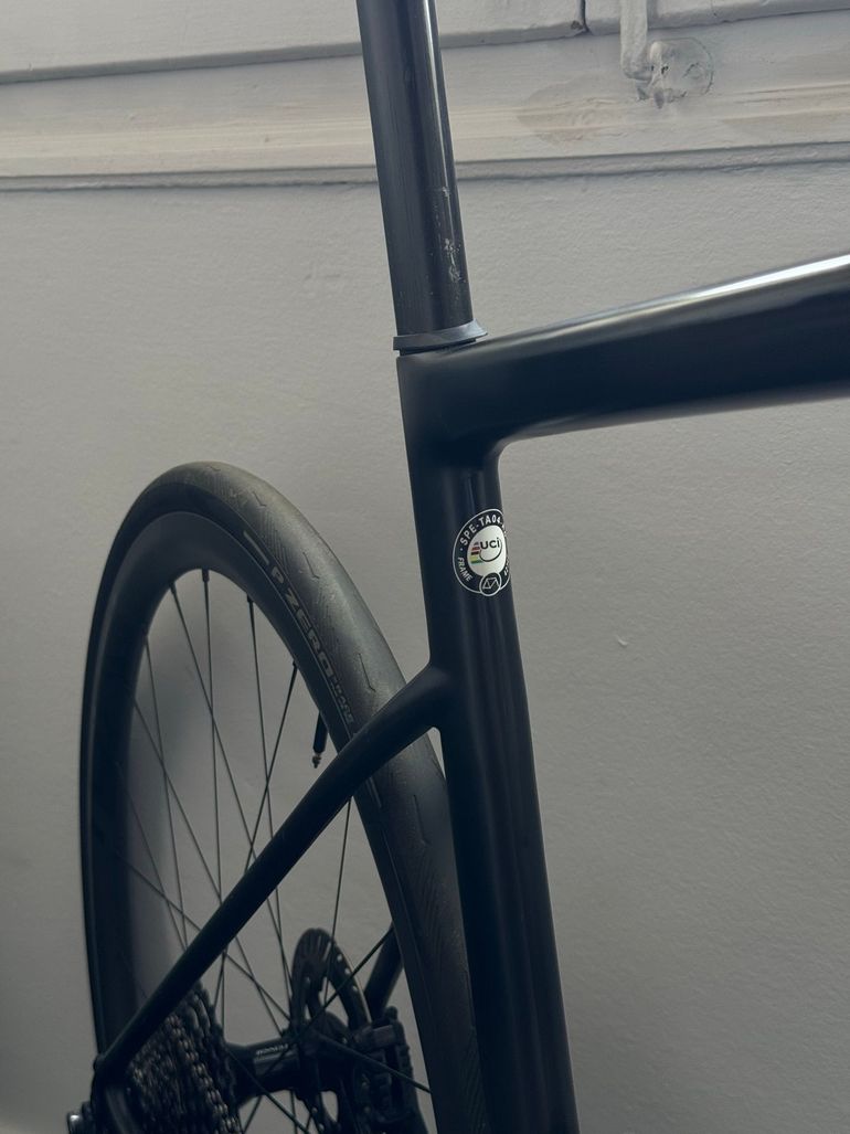 Used Specialized S-Works Tarmac SL6 Disc - Dura Ace Di2 2019 2019 Road & Gravel — image 12 of 23