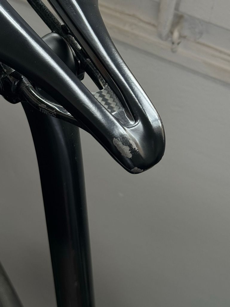 Used Specialized S-Works Tarmac SL6 Disc - Dura Ace Di2 2019 2019 Road & Gravel — image 8 of 23