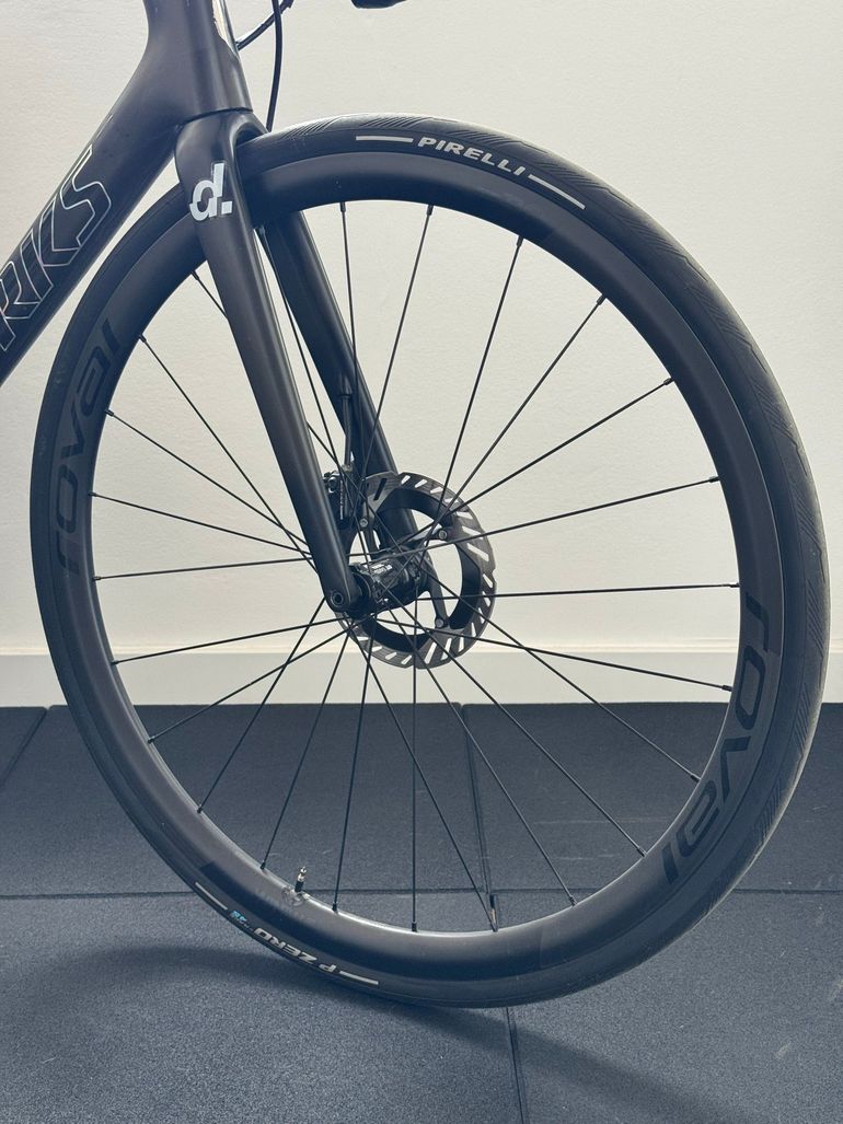 Used Specialized S-Works Tarmac SL6 Disc - Dura Ace Di2 2019 2019 Road & Gravel — image 4 of 23