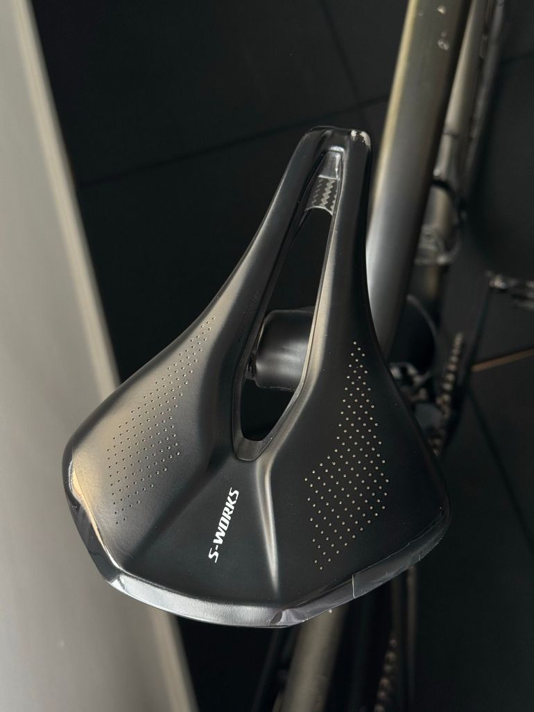 Used Specialized S-Works Tarmac SL6 Disc - Dura Ace Di2 2019 2019 Road & Gravel — image 7 of 23