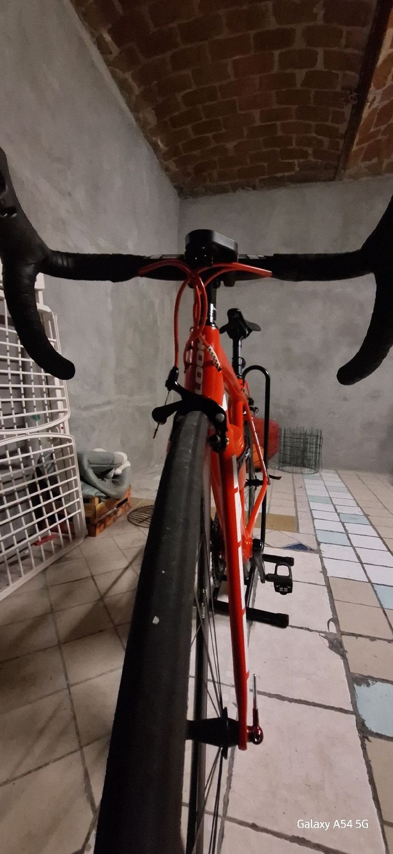 Used look 785 suez Look 785 suez Custom Shimano 105 2021 Road & Gravel, Rosso — image 3 of 5