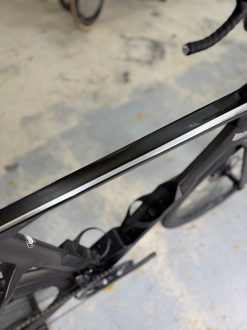 Used BMC Timemachine 01 ROAD TWO 2022 2022 Road & Gravel, Black — image 12 of 24