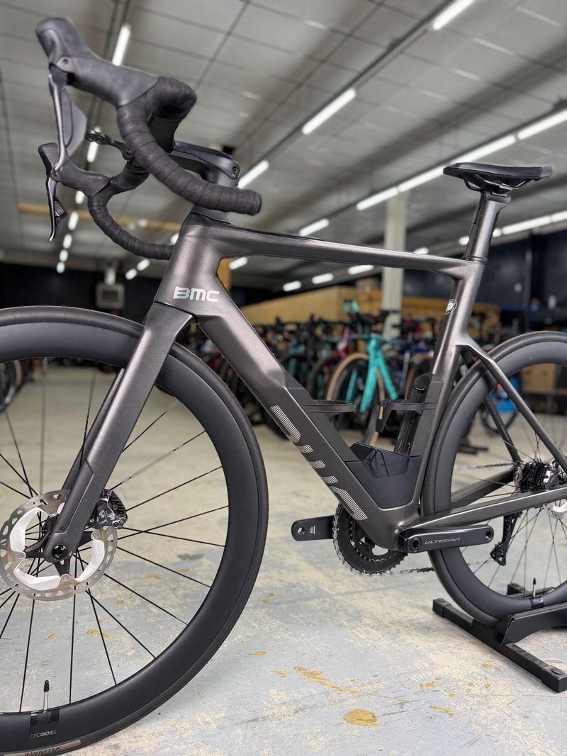 Used BMC Timemachine 01 ROAD TWO 2022 2022 Road & Gravel, Black — image 19 of 24
