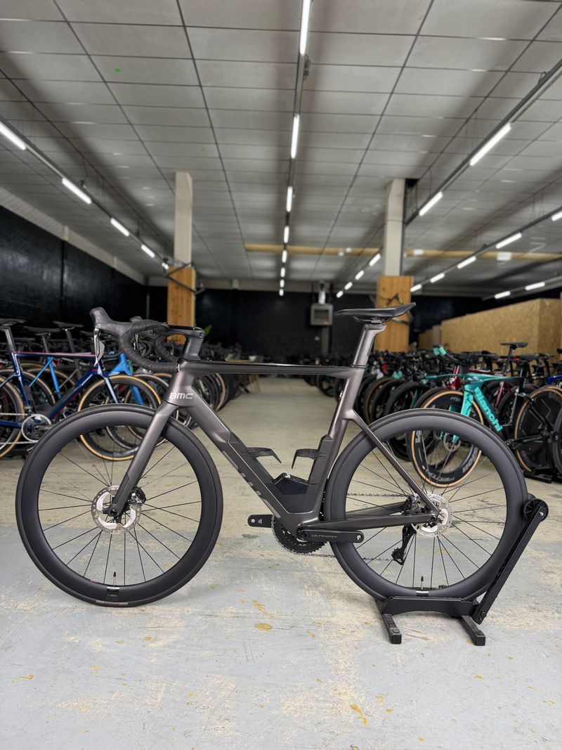 Used BMC Timemachine 01 ROAD TWO 2022 2022 Road & Gravel, Black — image 20 of 24