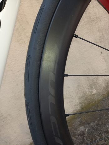 Used Basso Astra - Gr. 58 - Neu - 105 Di2 - Fulcrum Wind 42 Mm 2026 Road & Gravel