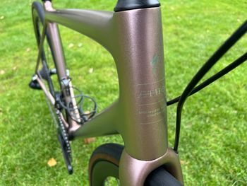 Used Specialized S-Works Aethos - SRAM Red eTap AXS 2021 2021 Road & Gravel — image 4 of 8