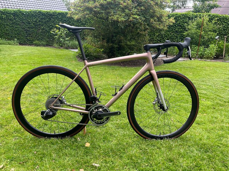 Used Specialized S-Works Aethos - SRAM Red eTap AXS 2021 2021 Road & Gravel