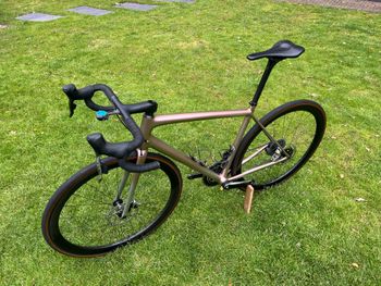 Used Specialized S-Works Aethos - SRAM Red eTap AXS 2021 2021 Road & Gravel — image 2 of 8