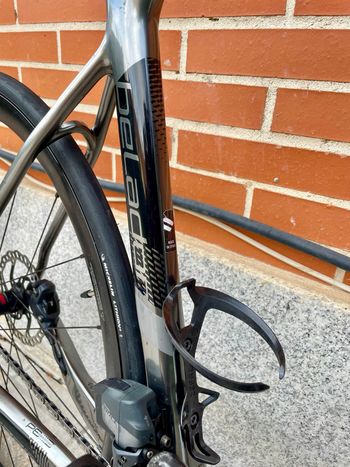 Used Berria BELADOR AERO DISC 9 2020 Frameset 2020 Road & Gravel — image 4 of 12