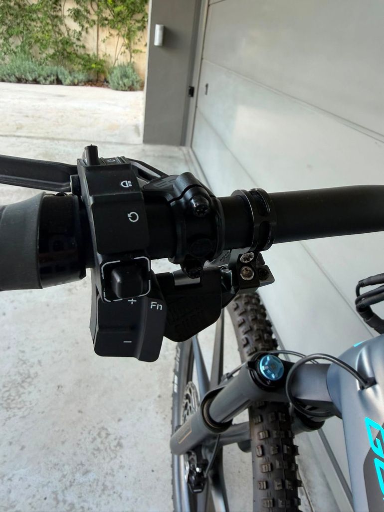 Used Greyp G6.X LIMITED 2025 2025 Mountainbike, Light Gray, 29, 27.5 — image 9 of 11