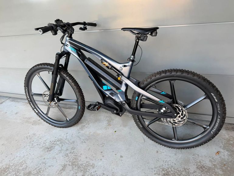 Used Greyp G6.X LIMITED 2025 2025 Mountainbike, Light Gray, 29, 27.5 — image 1 of 11