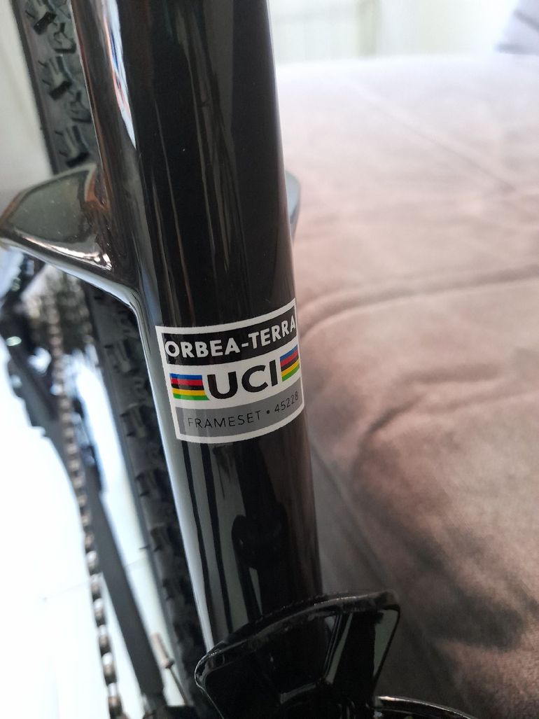 Used Orbea TERRA RACE M20LTD 2026 2026 Road & Gravel — image 6 of 11